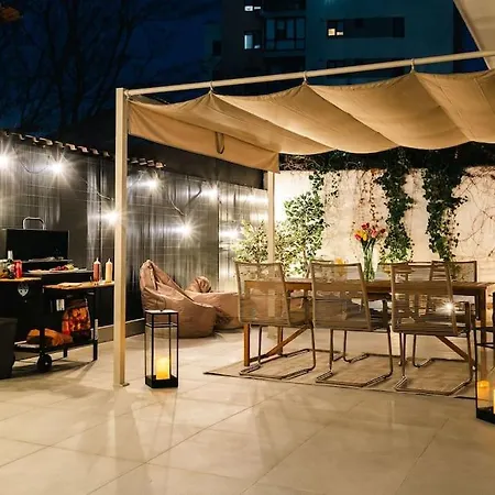 Downtown Scandinavian Igloo With Jacuzzi&terrace Apartment Bucharest