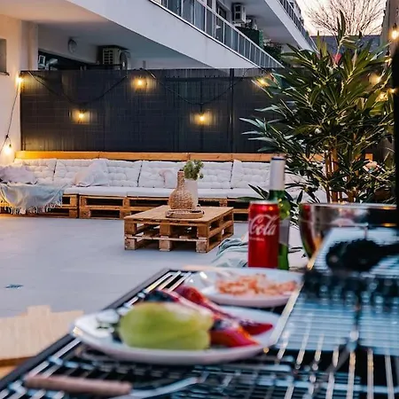 Downtown Scandinavian Igloo With Jacuzzi&terrace Apartment
